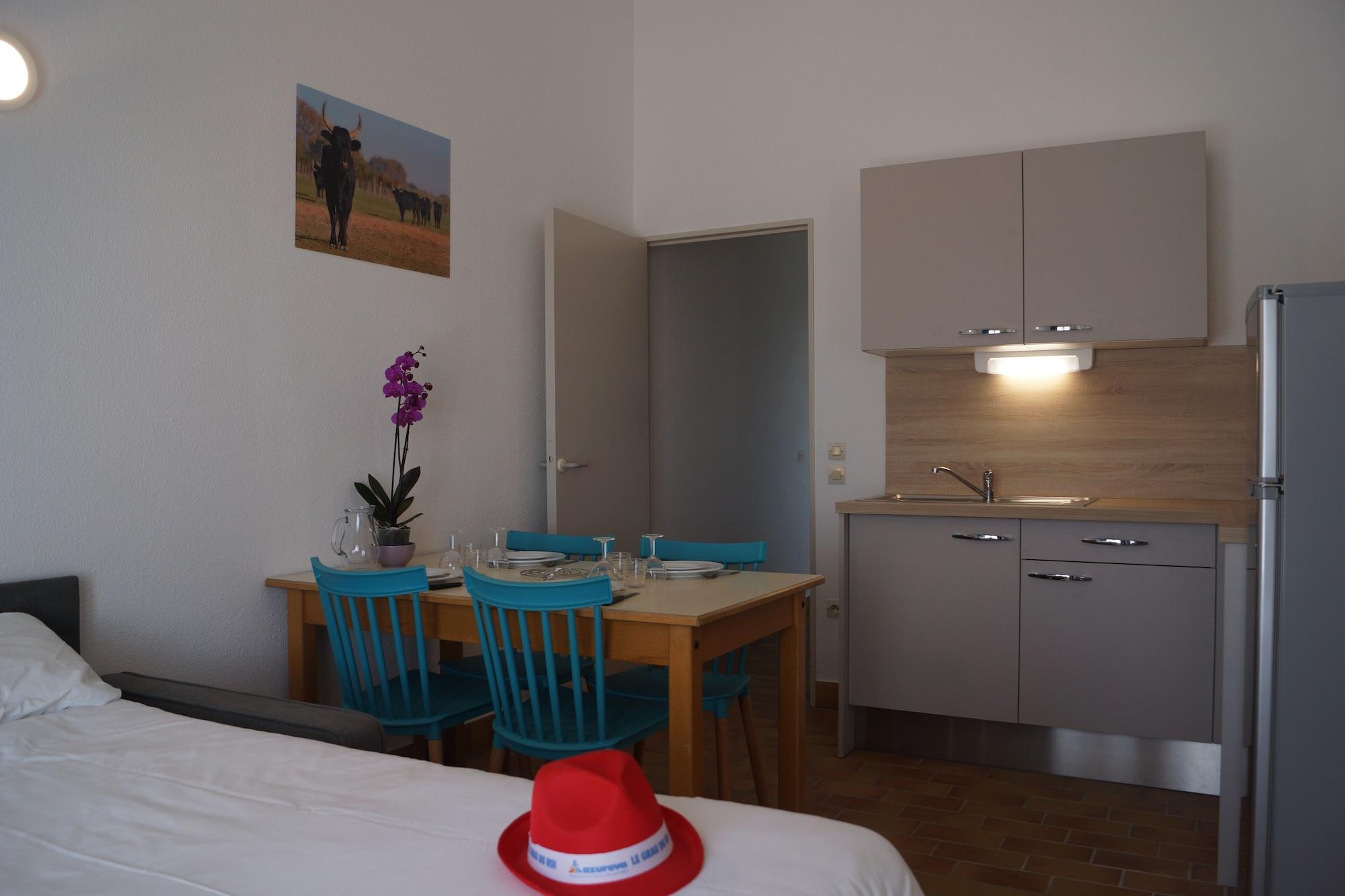 Azureva Le Grau Du Roi Aparthotel Bagian luar foto
