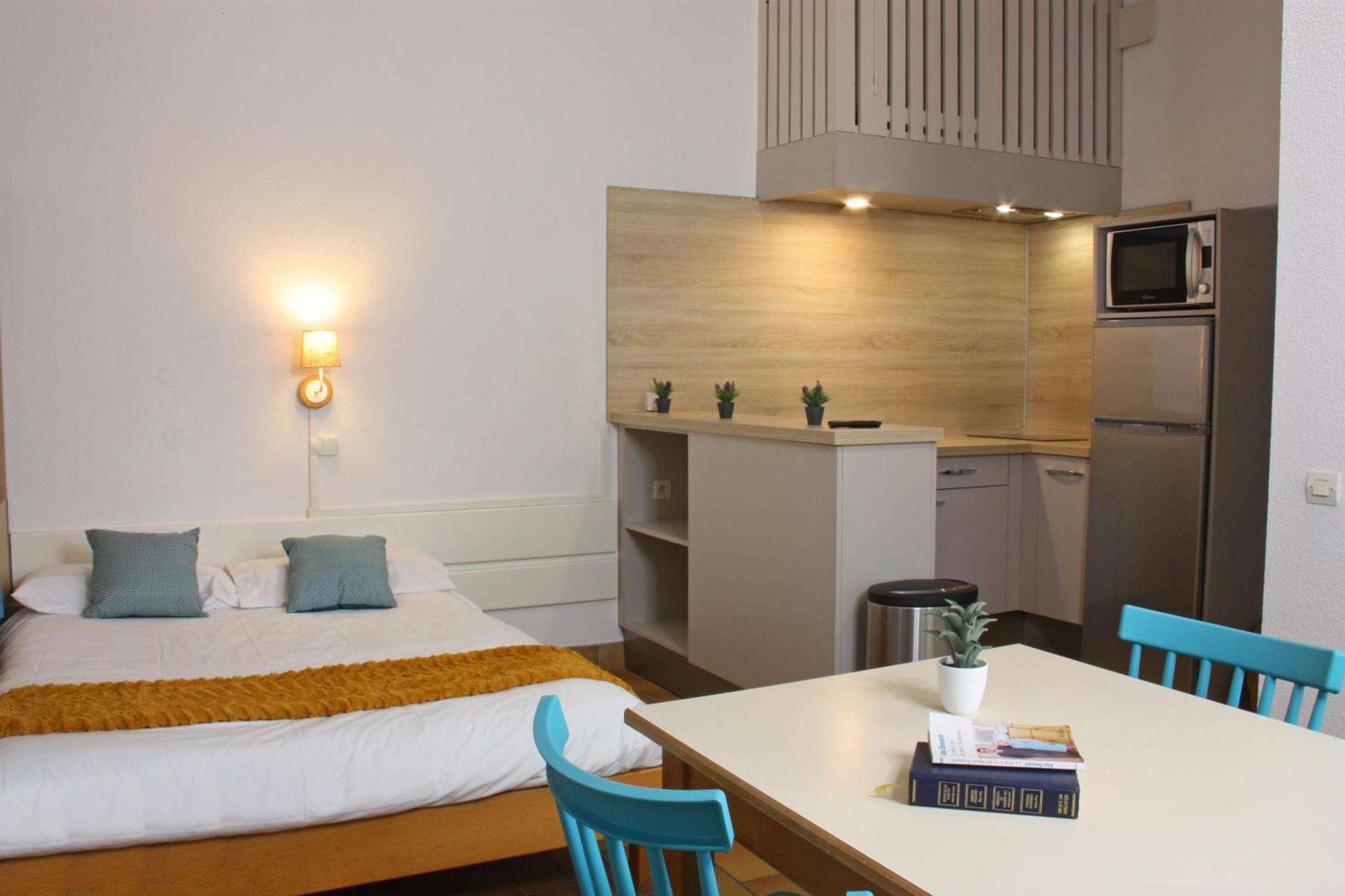 Azureva Le Grau Du Roi Aparthotel Bagian luar foto