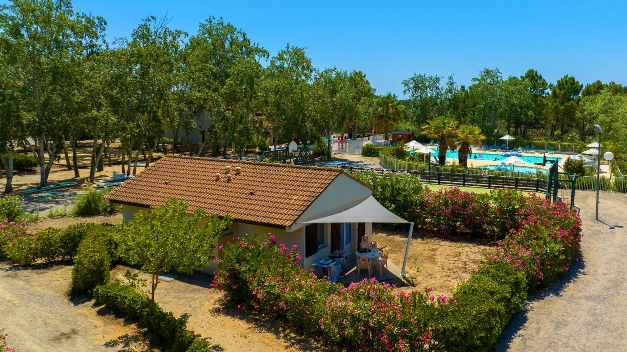 Azureva Le Grau Du Roi Aparthotel Bagian luar foto