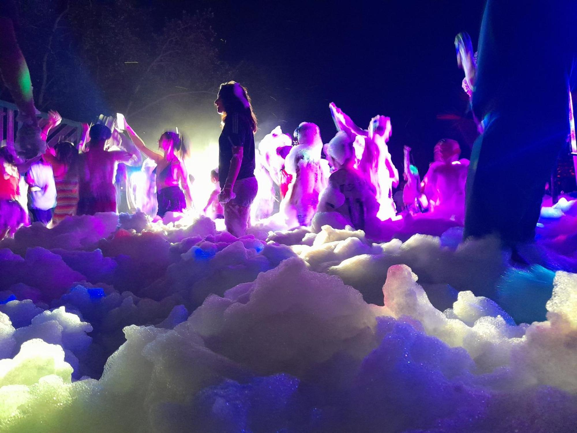 Azureva Le Grau Du Roi Aparthotel Bagian luar foto