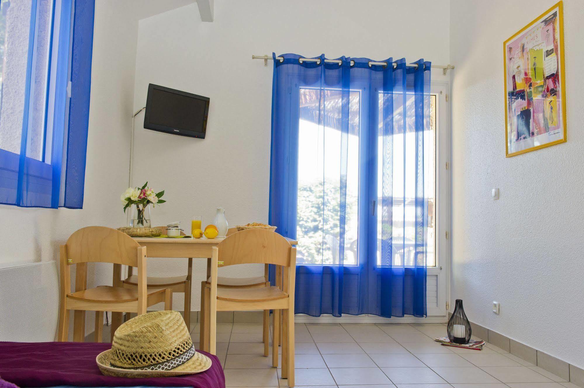 Azureva Le Grau Du Roi Aparthotel Bagian luar foto